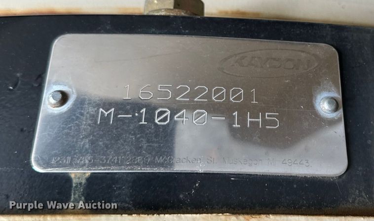 image for item OG9570 2015 Caterpillar  wheel loader mower system