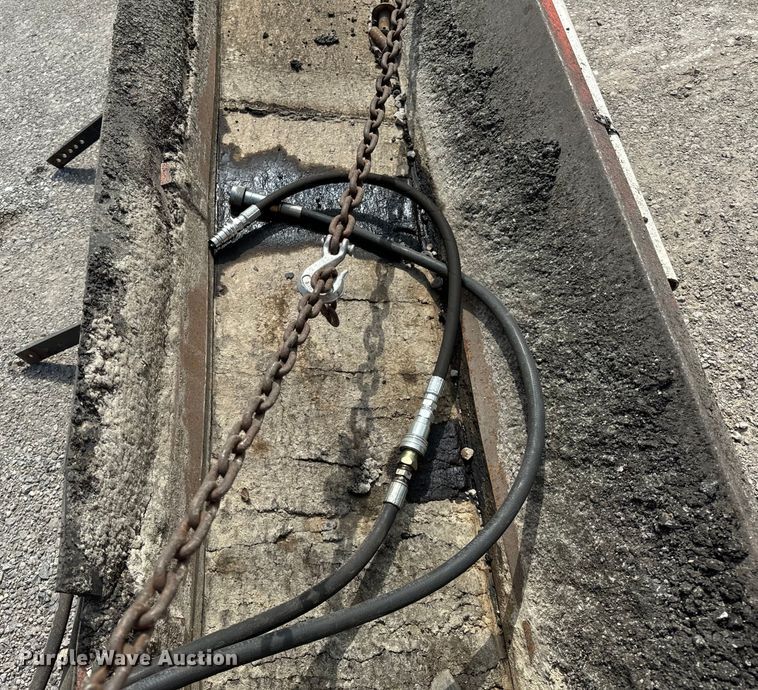 image for item OG9571 HTC dump bed conveyor