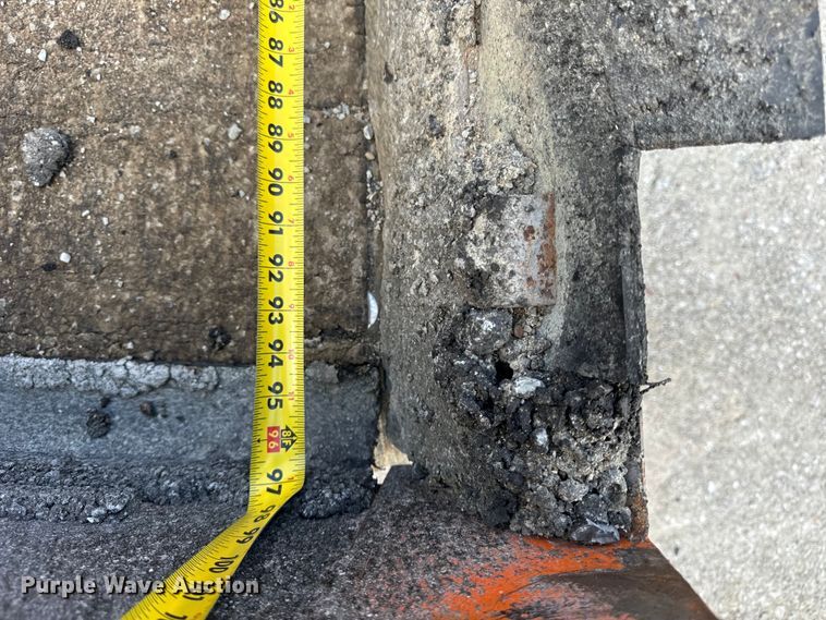 image for item OG9571 HTC dump bed conveyor