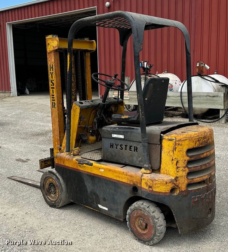 image for item OG9573 Hyster  forklift