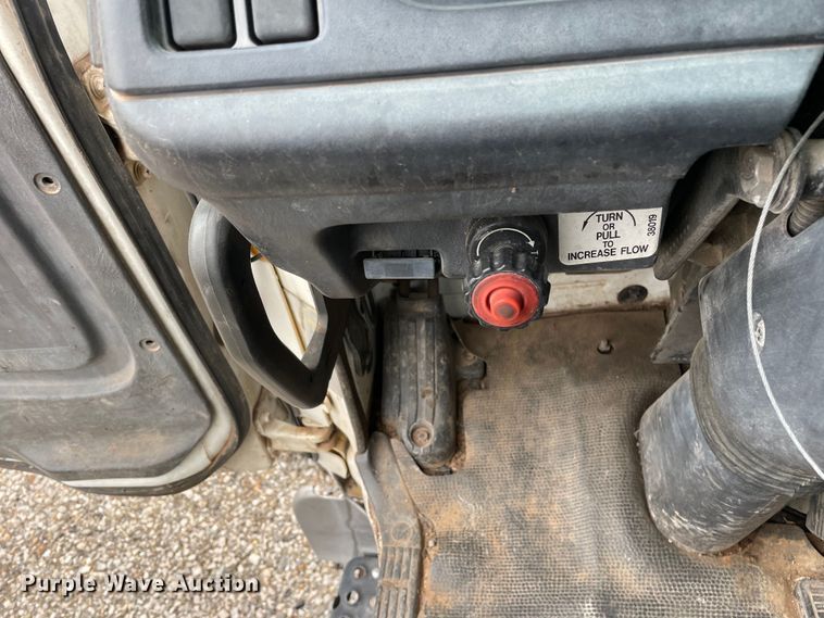 image for item OG9847 1997 GMC  7500 asphalt patch truck