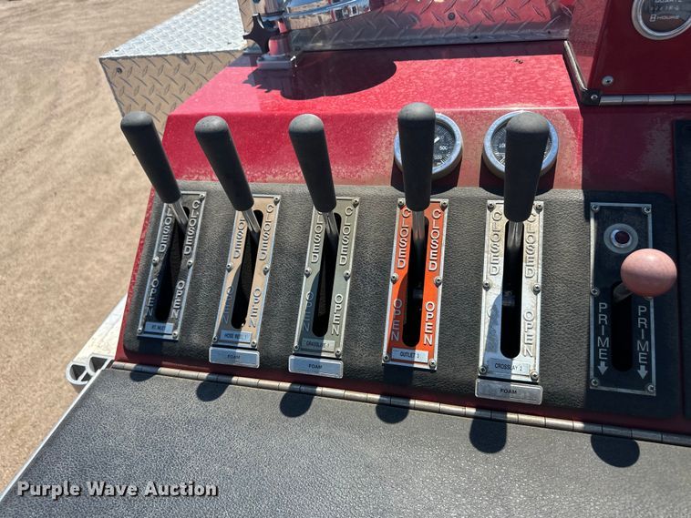 image for item OL9718 1995 Ford pumper fire truck