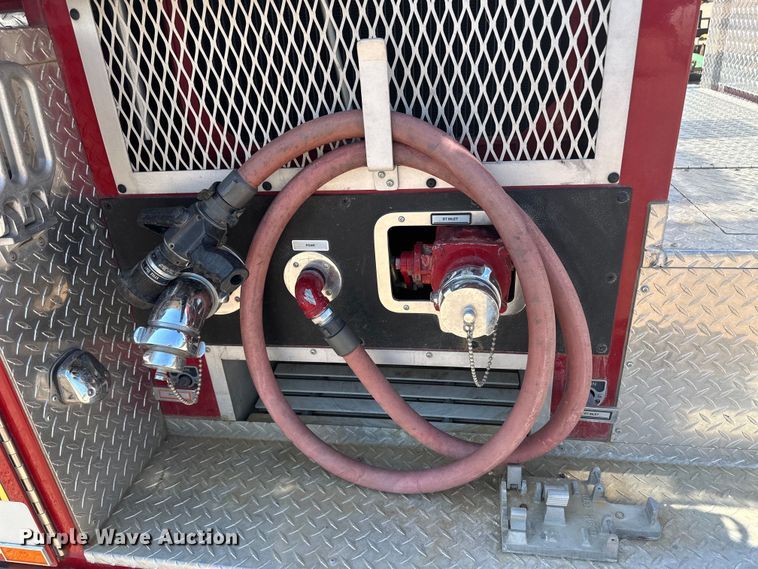 image for item OL9718 1995 Ford pumper fire truck