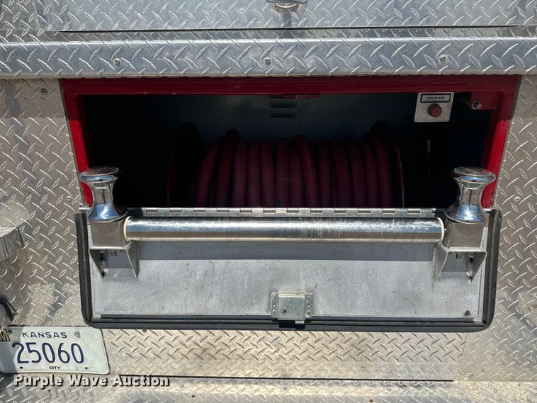 image for item OL9718 1995 Ford pumper fire truck