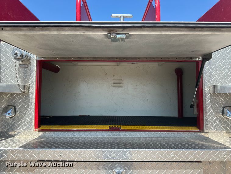 image for item OL9718 1995 Ford pumper fire truck