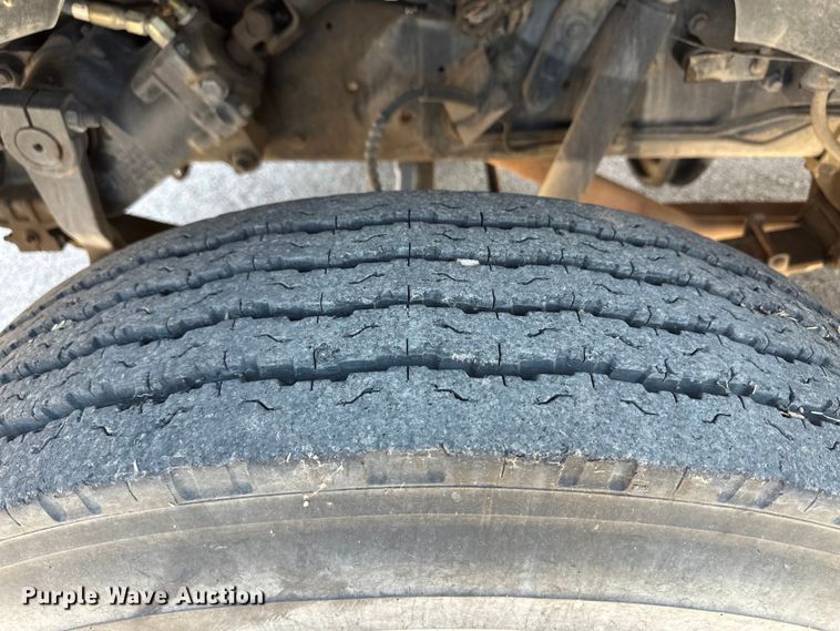 image for item OL9718 1995 Ford pumper fire truck