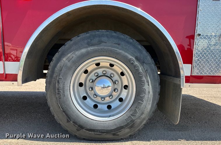 image for item OL9718 1995 Ford pumper fire truck