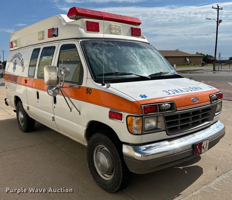 image for item OL9720 1992 Ford Econoline 350 ambulance