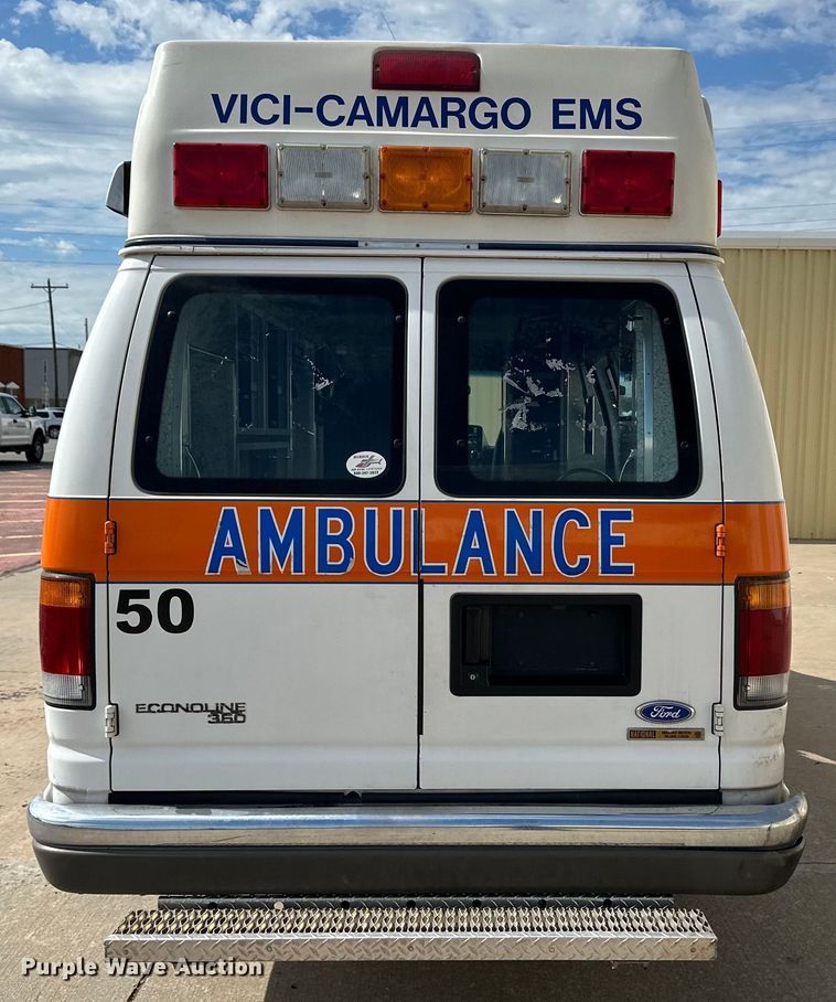image for item OL9720 1992 Ford Econoline 350 ambulance