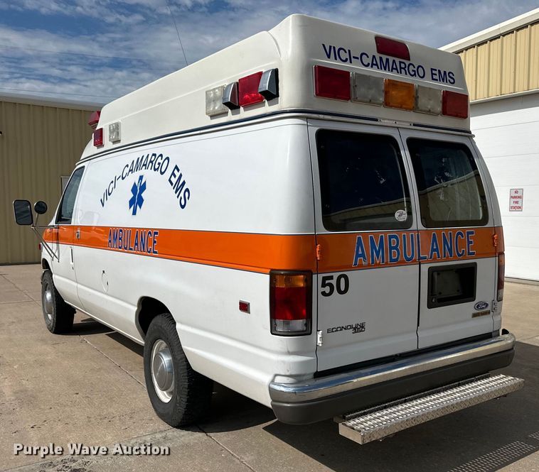image for item OL9720 1992 Ford Econoline 350 ambulance