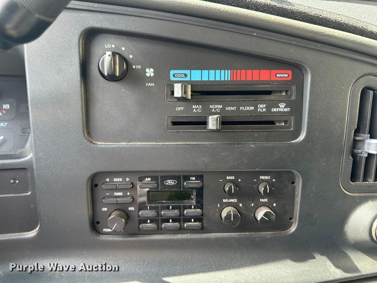 image for item OL9720 1992 Ford Econoline 350 ambulance