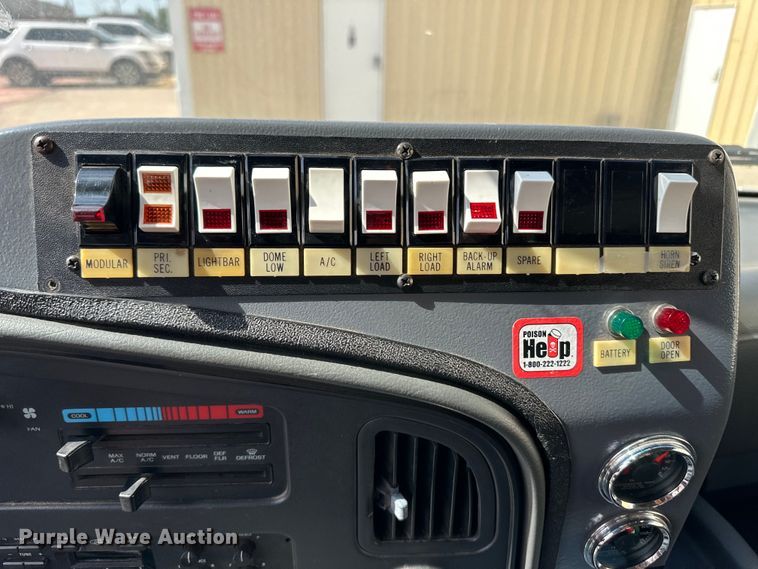 image for item OL9720 1992 Ford Econoline 350 ambulance