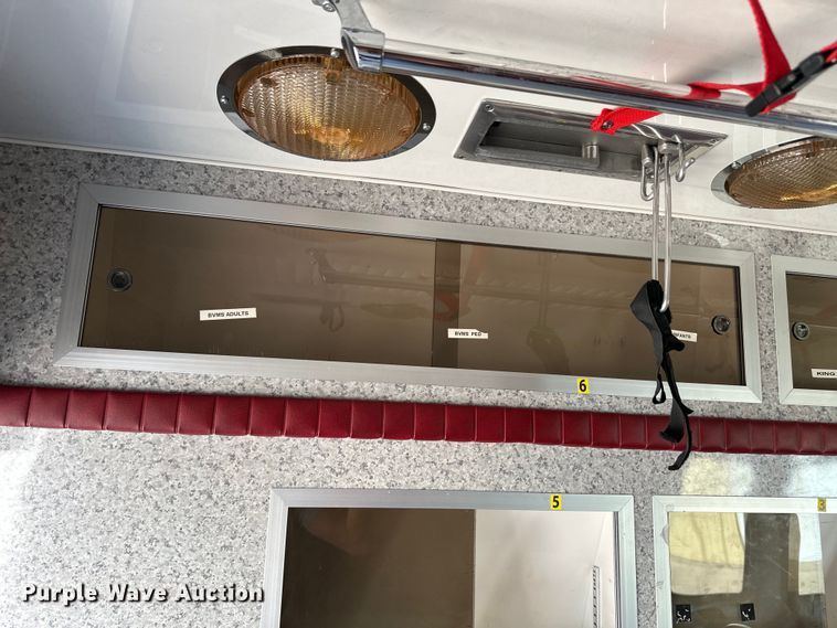 image for item OL9720 1992 Ford Econoline 350 ambulance