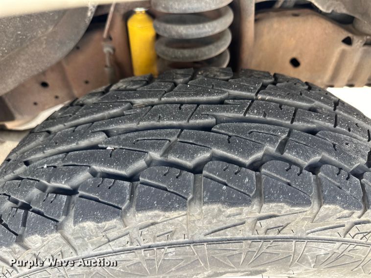 image for item OL9720 1992 Ford Econoline 350 ambulance