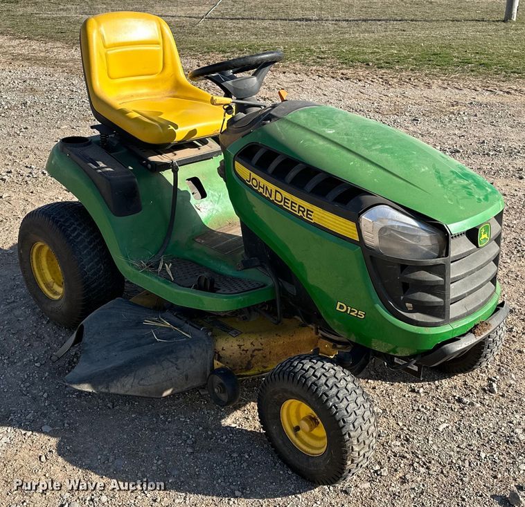 image for item OM9937 John Deere D125 lawn mower