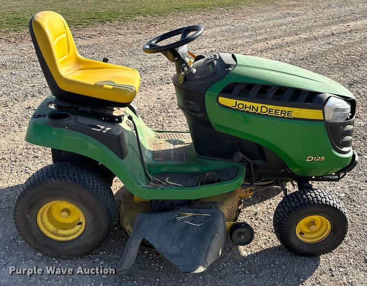 image for item OM9937 John Deere D125 lawn mower