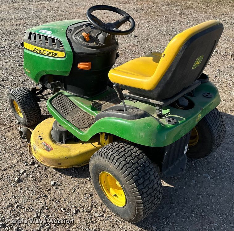 image for item OM9937 John Deere D125 lawn mower