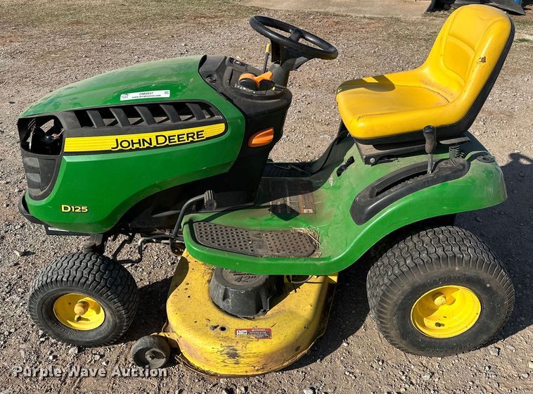 image for item OM9937 John Deere D125 lawn mower