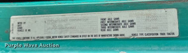 image for item OM9938 1992 Freightliner  FLD120 semi truck