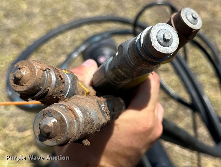 image for item DK6715 Meyers VB750 manure spreader