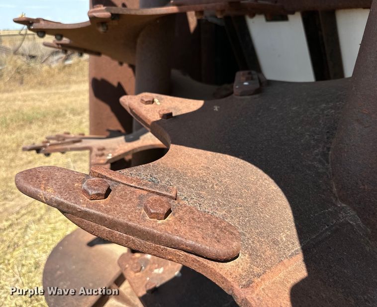 image for item DK6715 Meyers VB750 manure spreader