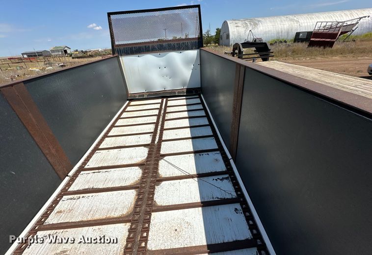 image for item DK6715 Meyers VB750 manure spreader