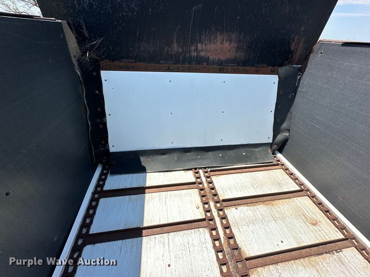 image for item DK6715 Meyers VB750 manure spreader