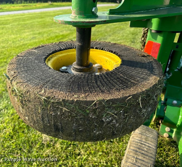 image for item DL4478 John Deere FC15R batwing rotary mower