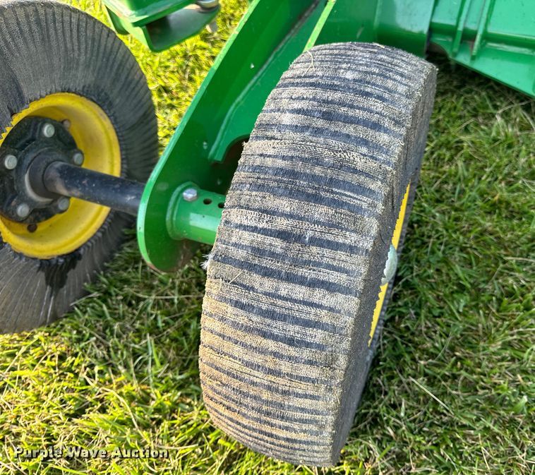 image for item DL4478 John Deere FC15R batwing rotary mower