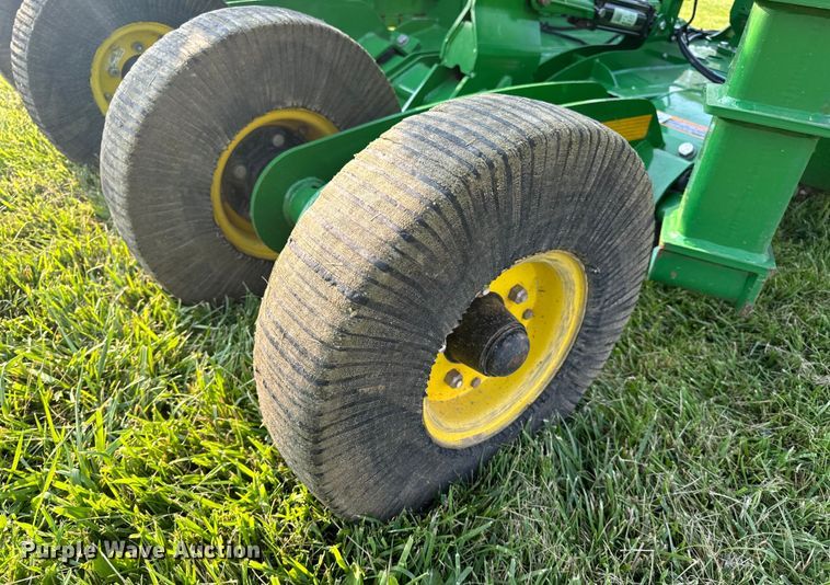 image for item DL4478 John Deere FC15R batwing rotary mower