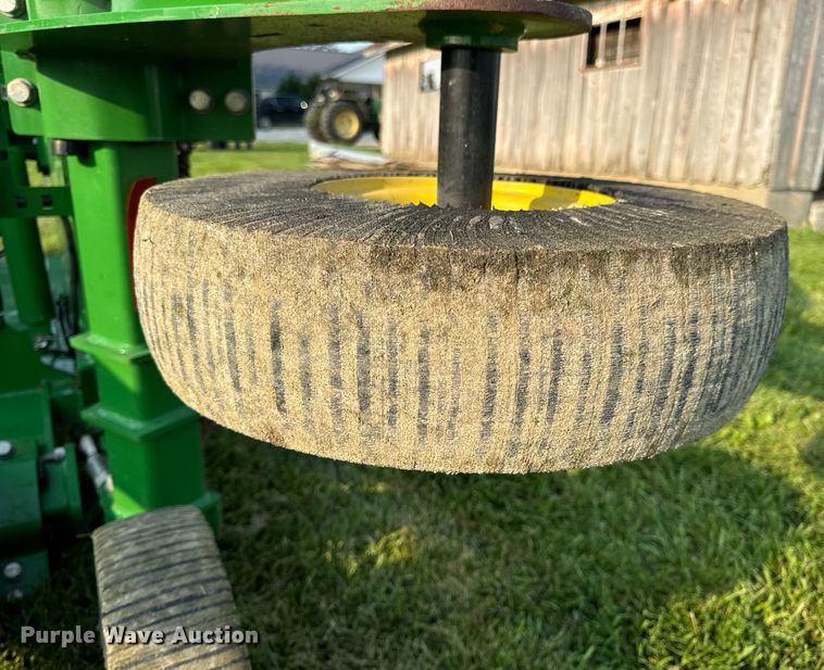 image for item DL4478 John Deere FC15R batwing rotary mower