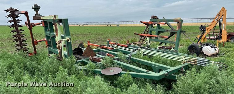 image for item DM2724 Flex-King sweep plow