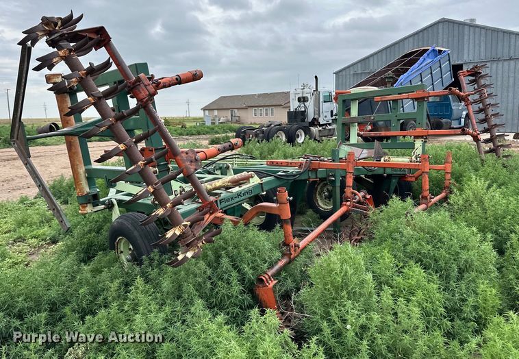 image for item DM2724 Flex-King sweep plow