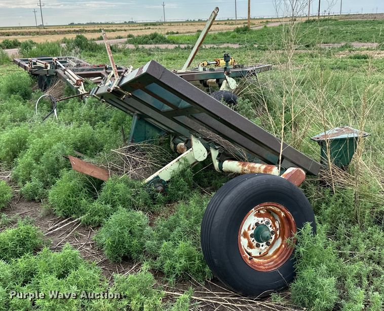 image for item DM2724 Flex-King sweep plow