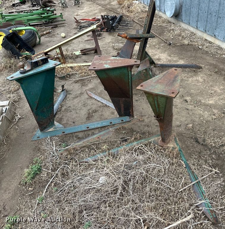 image for item DM2724 Flex-King sweep plow