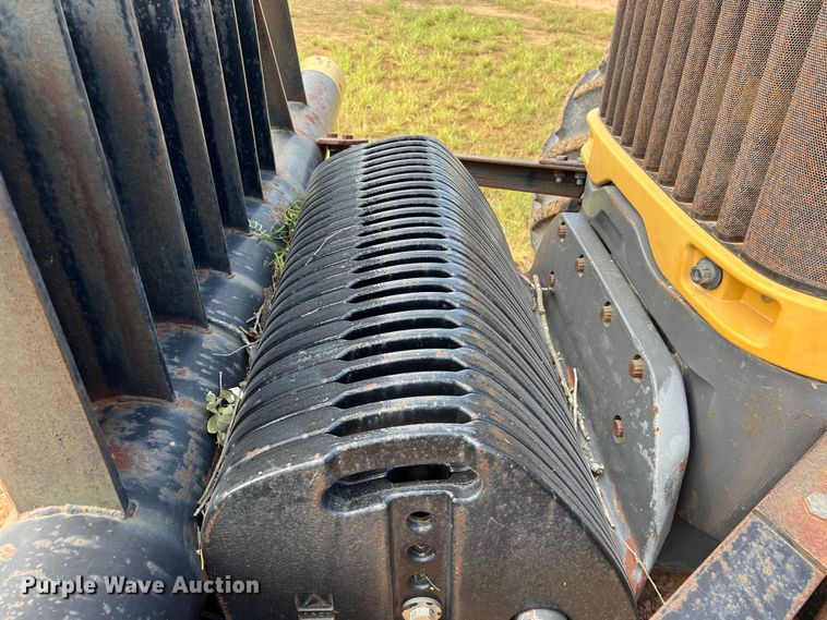 image for item DO2481 2009 Challenger MT645C MFWD tractor