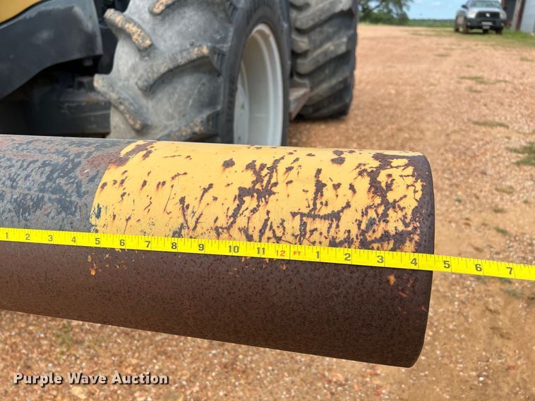 image for item DO2481 2009 Challenger MT645C MFWD tractor