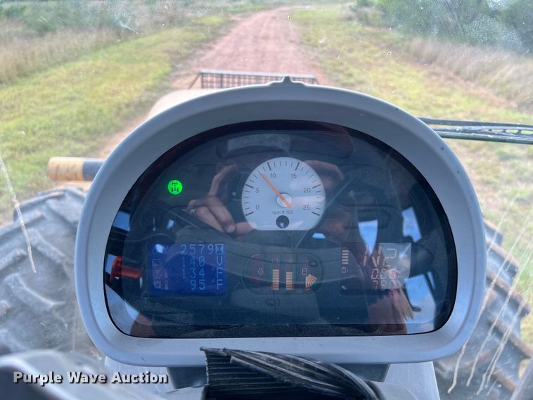 image for item DO2481 2009 Challenger MT645C MFWD tractor