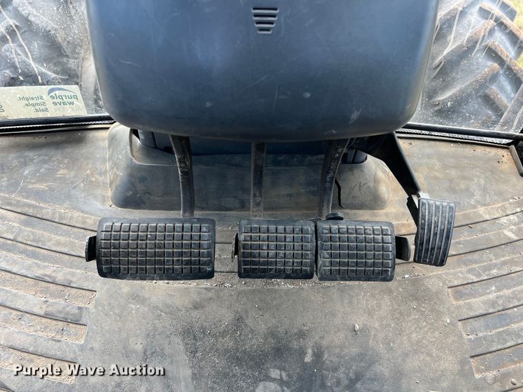 image for item DO2481 2009 Challenger MT645C MFWD tractor