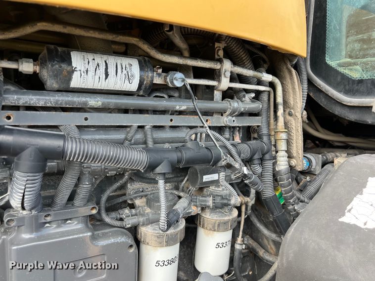 image for item DO2481 2009 Challenger MT645C MFWD tractor