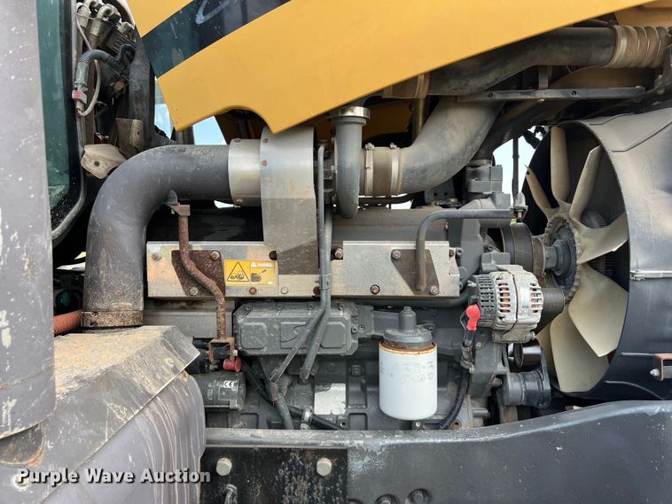 image for item DO2481 2009 Challenger MT645C MFWD tractor