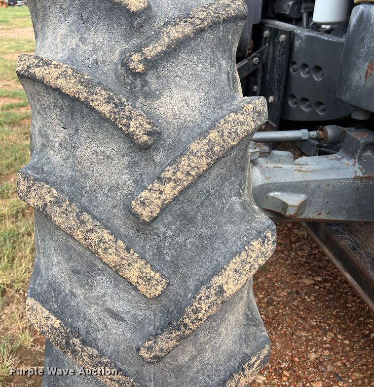 image for item DO2481 2009 Challenger MT645C MFWD tractor