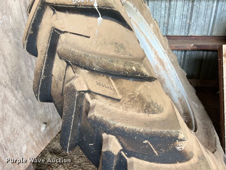 image for item DO2481 2009 Challenger MT645C MFWD tractor