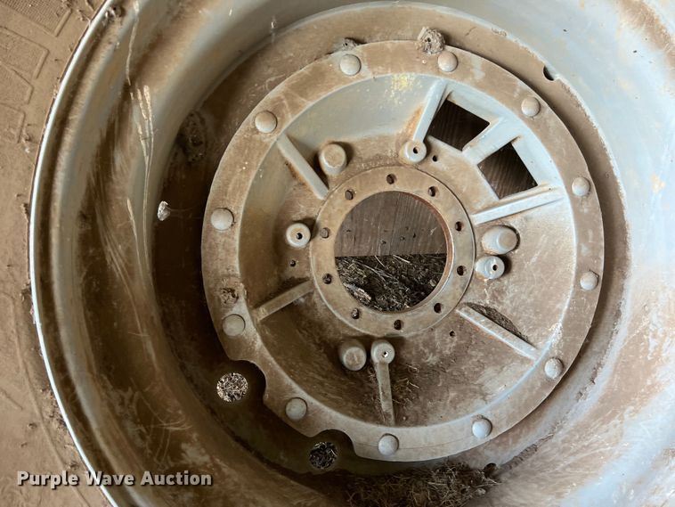 image for item DO2481 2009 Challenger MT645C MFWD tractor