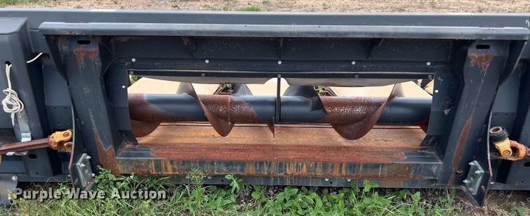 image for item DO2484 2012 Olimac Dragon N12 corn head