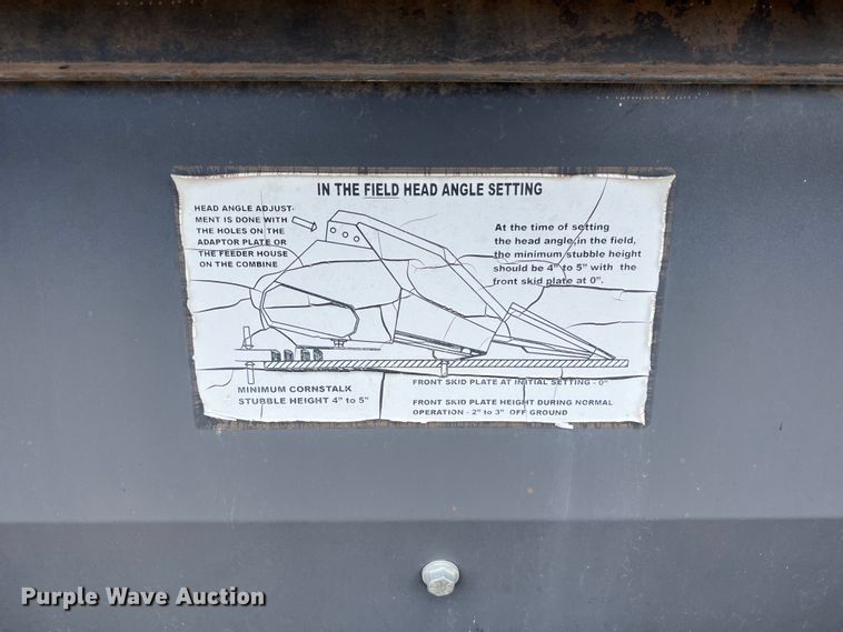 image for item DO2484 2012 Olimac Dragon N12 corn head