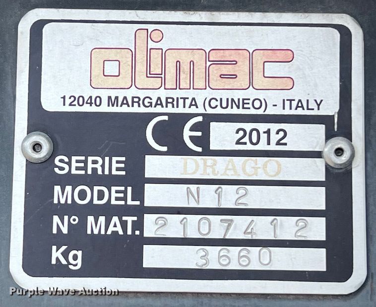 image for item DO2484 2012 Olimac Dragon N12 corn head