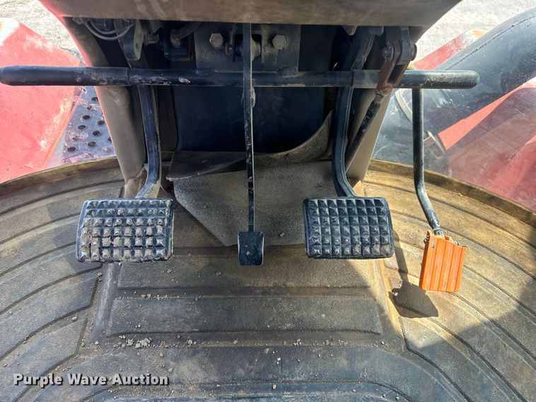 image for item DO7099 2004 Case IH STX450 4WD tractor