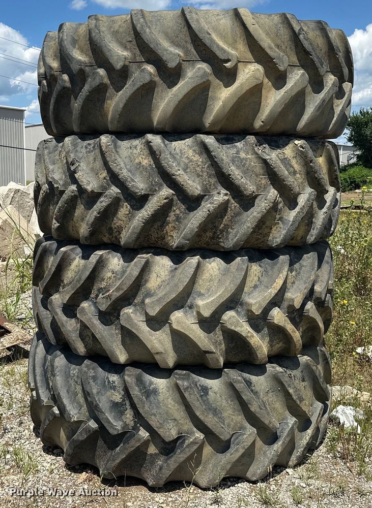 image for item DO7099 2004 Case IH STX450 4WD tractor