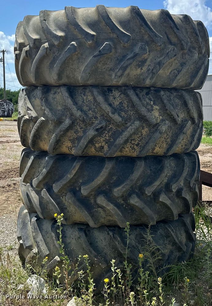 image for item DO7099 2004 Case IH STX450 4WD tractor